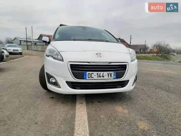Авто Peugeot 5008 2013 № 7334539