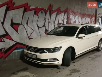 Авто Volkswagen Passat 2016 № 7334593