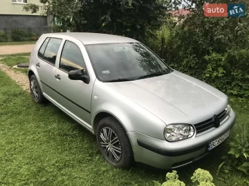 Авто Volkswagen Golf 2001 № 7335162