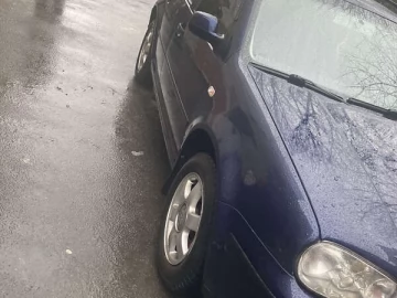 Авто Volkswagen Golf 2001 № 7335217