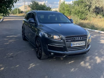 Авто Audi Q7 2009 № 7335393