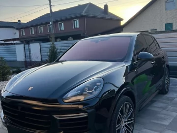Авто Porsche Cayenne 2016 № 7335479