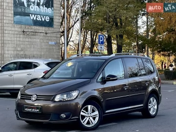 Авто Volkswagen Touran 2012 № 7335789