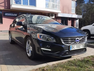 Авто Volvo V60 2014 № 7335793
