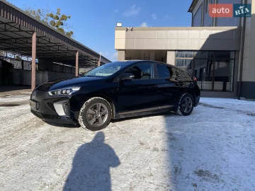 Авто Hyundai Ioniq 2018 № 7335992