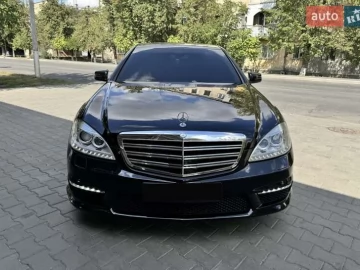 Авто Mercedes S-Class 2005 № 7336211