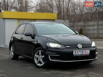Авто Volkswagen E-Golf 2016 № 7336302