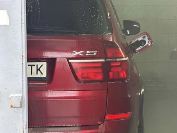 Авто BMW X5 2010 № 7336307