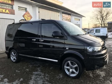 Авто Volkswagen Transporter 2010 № 7337128