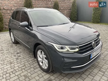 Авто Volkswagen Tiguan 2021 № 7337190