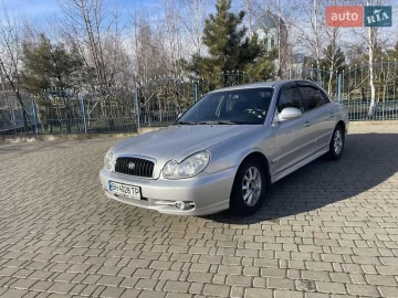 Авто Hyundai Sonata 2002 № 7337353