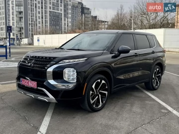 Авто Mitsubishi Outlander 2022 № 7337901