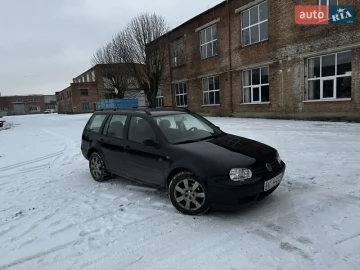 Авто Volkswagen Golf 2000 № 7338055