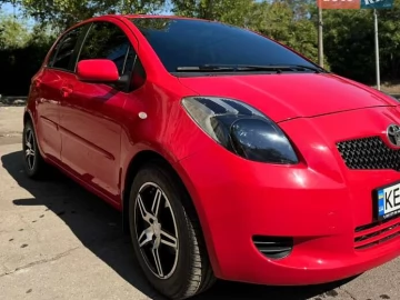 Авто Toyota Yaris 2007 № 7338150
