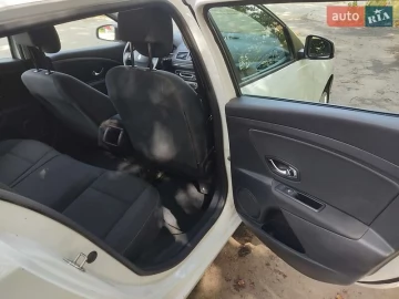 Авто Renault Megane 2013 № 7338187