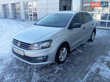 Авто Volkswagen Polo 2018 № 7338221