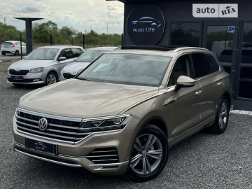 Авто Volkswagen Touareg 2018 № 7338854