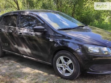 Авто Volkswagen Polo 2011 № 7340371