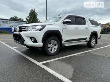 Авто Toyota Hilux 2019 № 7340813