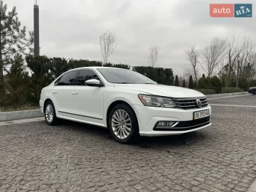 Авто Volkswagen Passat 2015 № 7341696