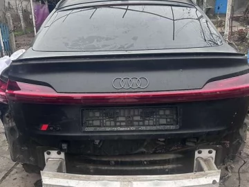 Авто Audi Q8 E-Tron 2023 № 7341995