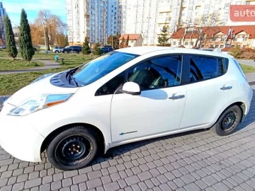 Авто Nissan Leaf 2015 № 7342855