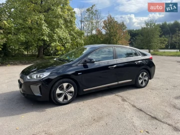 Авто Hyundai Ioniq 2017 № 7343066
