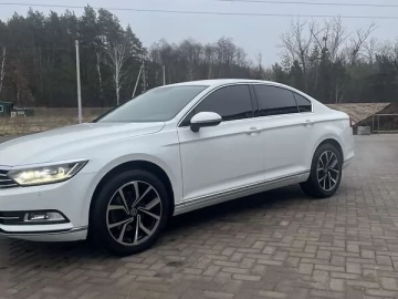 Авто Volkswagen Passat 2017 № 7343436