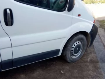 Авто Renault Trafic 2002 № 7343849