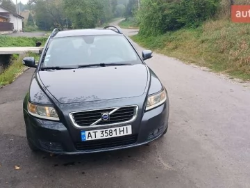 Авто Volvo V50 2008 № 7343885