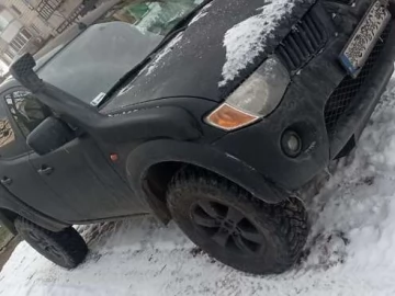 Авто Mitsubishi L 200 2007 № 7343887