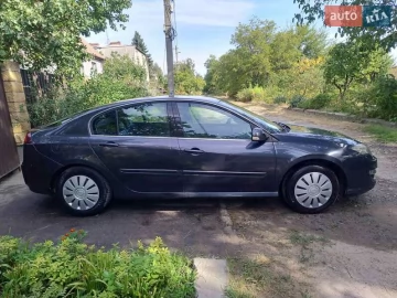 Авто Renault Laguna 2011 № 7344008