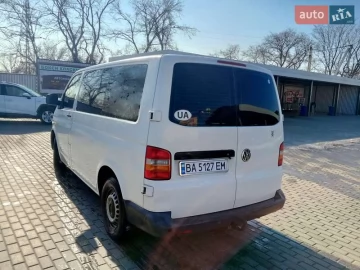 Авто Volkswagen Transporter 2006 № 7344136