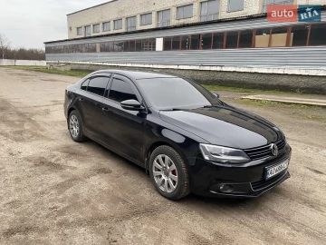 Авто Volkswagen Jetta 2012 № 7344184