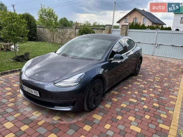 Авто Tesla Model 3 2020 № 7344747