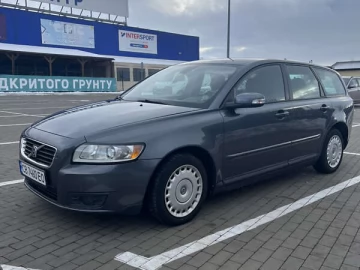 Авто Volvo V50 2009 № 7345328