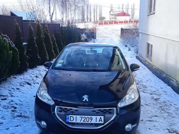 Авто Peugeot 208 2012 № 7345338