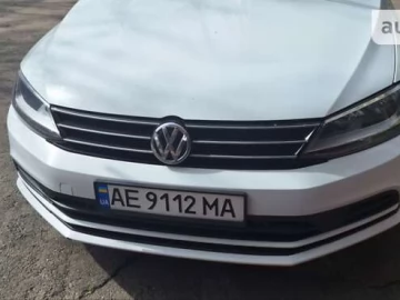Авто Volkswagen Jetta 2015 № 7345508
