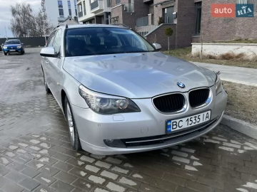 Авто BMW 5 Series 2010 № 7345809