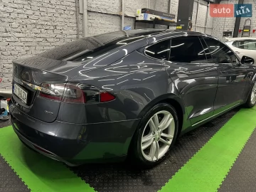 Авто Tesla Model S 2015 № 7345939