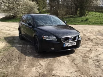 Авто Volvo V50 2011 № 7346199