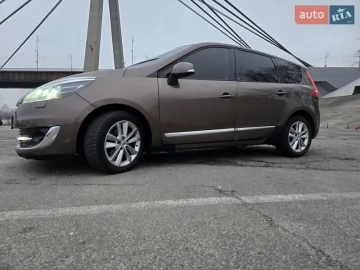 Авто Renault Scenic 2012 № 7346219