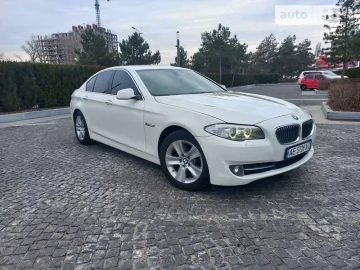Авто BMW 5 Series 2012 № 7346264