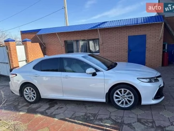 Авто Toyota Camry 2021 № 7346354