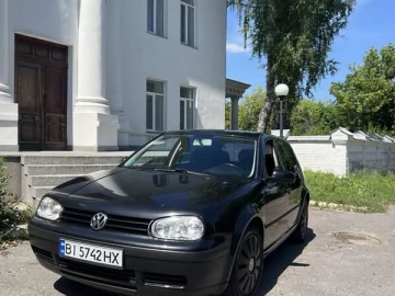 Авто Volkswagen Golf 2000 № 7346444