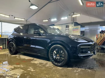Авто Porsche Cayenne 2020 № 7346519