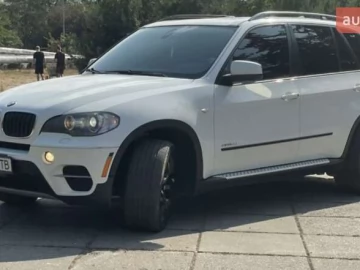 Авто BMW X5 2010 № 7346528