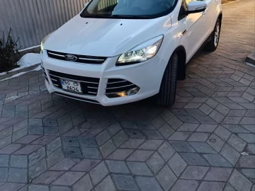 Авто Ford Escape 2014 № 7346920