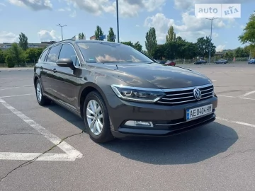 Авто Volkswagen Passat 2015 № 7346934