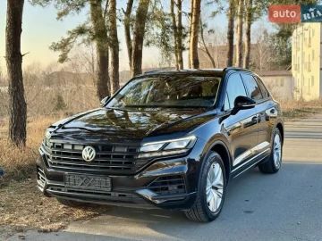 Авто Volkswagen Touareg 2019 № 7346973